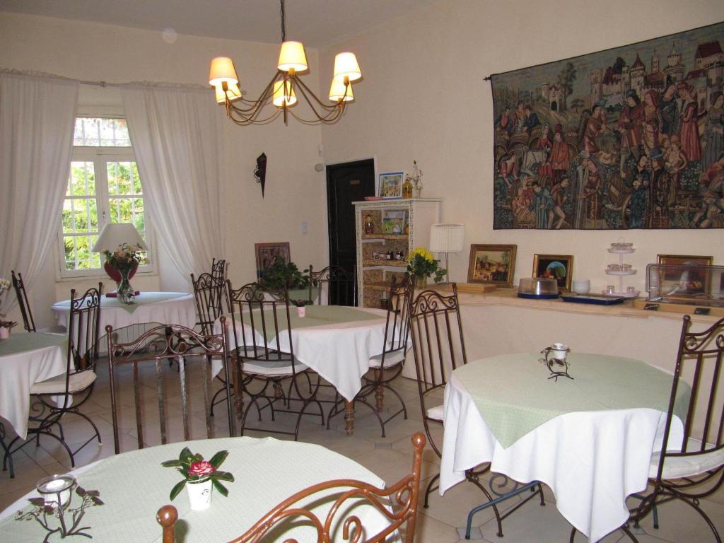 Le Castel Du Mont Boise 호텔 몽트보우셰르쉬르자브롱 외부 사진